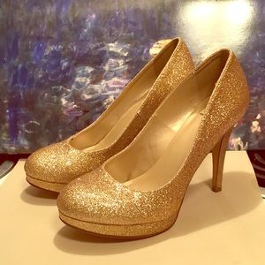 Gold Glitter Pumps